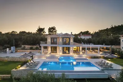 Image de Brand new Luxury Villa - Marie's Happy Place
