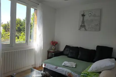 Image de Appartement Calme avec Jardin et Triple Exposition Ă Chatou