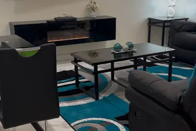 Image de 3-bedroom, new house in charming Lehigh Acres with Ac and WiFi. Enjoy your stay.