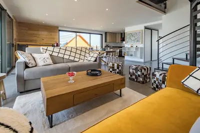 Triplex 4 chambres à Albiez-Montrond – 13 couchages