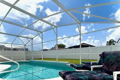 Image de Private 3br Retreat w/ Pool – Close to Disney Magic