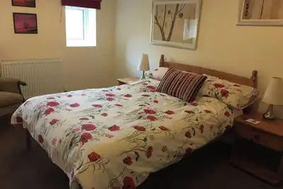 Image de 3 bed Detached Sound Healing Retreat Bungalow