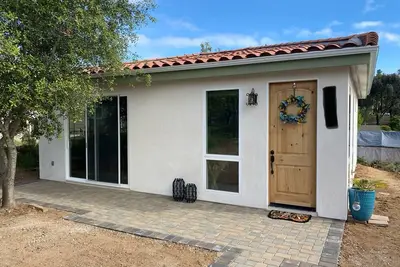 Image de Charming 2-bedroom cottage with Ac, WiFi in lovely La Mesa