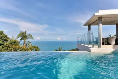 Image de Incredible Sea View Villa, 5 minutes to the beach!