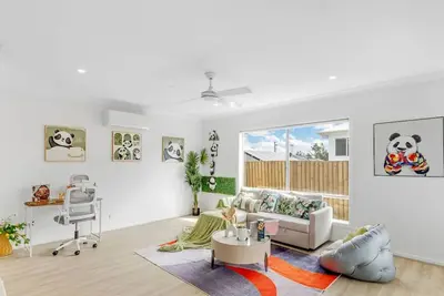 Image de A two-story standalone house located in Richlands