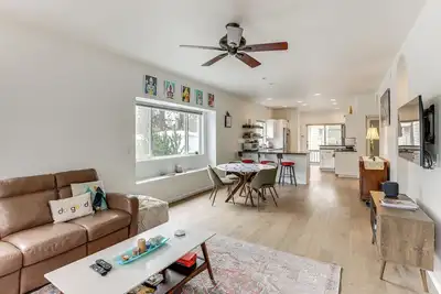 Image de Walk to Dtwn Bend: Rental Home w/ Yard & Deck