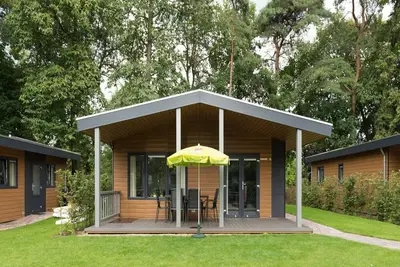 Image de Charmant bungalow avec terrasse