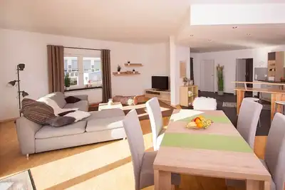 Image de Appartement \"Auszeit\" avec terrasse privée, jardin partagé et Wi-Fi