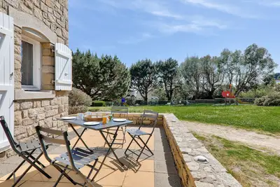 Image de Idéal 4 adultes et 1 enfant à 300m de la plage