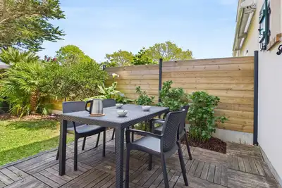 Image de Maison pour 4 avec jardin à 500m de la plage