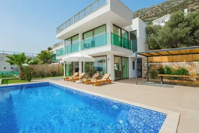 Image de Villa Sunrise with 3 En-suite bedrooms and pool