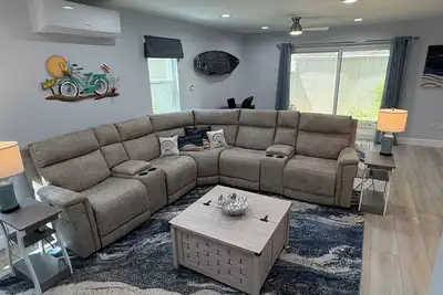 Image de 2-bedroom Condo, Walk to Tamarack Beach, Completely Updated