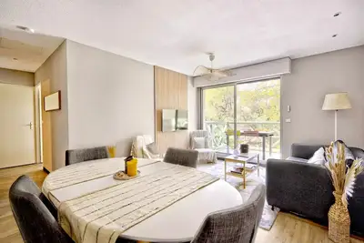 Image de Arcachon, Ville D’Automne – A Moins De 300 M De La Plage!