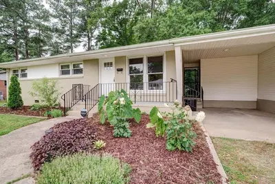 Image de The Duke Retreat | Close to Duke & Downtown