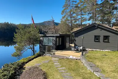 Image de Cabin pearl at Seljordsvatn with its own annex, jetty, private beach and boat