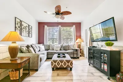 Image de Last Minute Disney Getaway! Luxury Condo with Private Balcony. Book Now! #65955