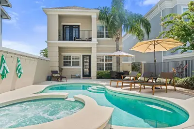 Image de Last Minute Disney Getaway! Villa with Private Pool & Hot Tub. Book Now! #119717