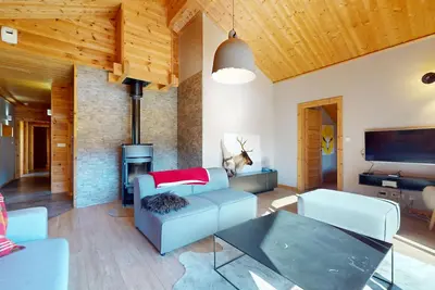 Image de Appartement clair  avec terrasse dans chalet