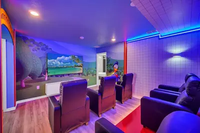 Image de Last Minute Disney! Private Pool, Game Room & Themed Bedrooms. Book Now! #138815
