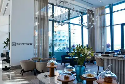 Image de Luxurious 1-Br City view Address Beach Marassi