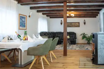 Image de Villa Monte Frechen-Bachem near Cologne.