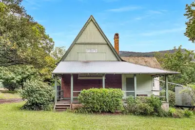 Image de Old Barrengarry School House