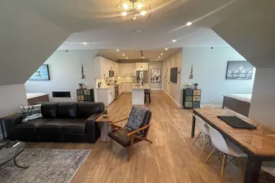Image de Charming 4-bed Farm Loft with Ac, WiFi in South Langley Farm Country