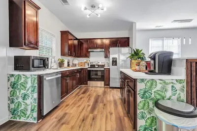 Image de 3 Bdr 3ba Whole House, 3 Decks, Near Downtown Atlanta, Beltline, Airport & Auc