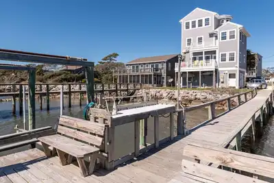 Image de Unbeatable Views & Coastal Charm