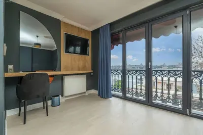 Image de Sea View luxurious Apartment, Free Wifi, Hot Water, Clean and comfortable.