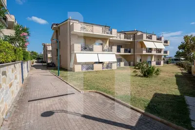 Image de Homiday - Green Bay Village, Three Bedroom A10