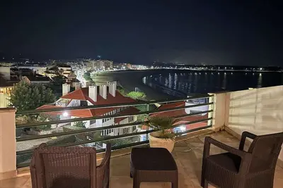 Image de Live the Beach Life: Duplex Apartment Just 3 Minutes from the Ocean