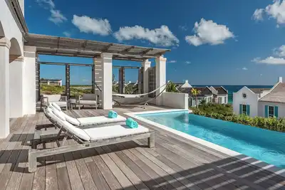 Image de 3 Br All-Inclusive Villa @ Ambergris Cay: Neptune