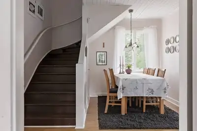 Image de Fint hus i Linneryd nära Sjön och Skogen