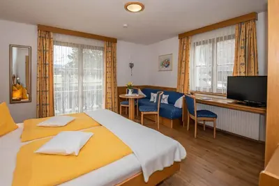 Image de Double room with shower, Wc - Moser-Meiling, Pension