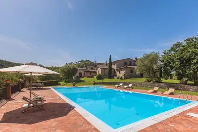 Image de Villa Ă Monsummano Terme avec 4 chambres Ă coucher, 10 couchages