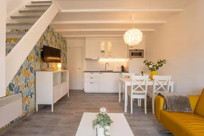 Image de Confortable appartement pour 2 personnes avec Wifi, Tv, terrasse et parking