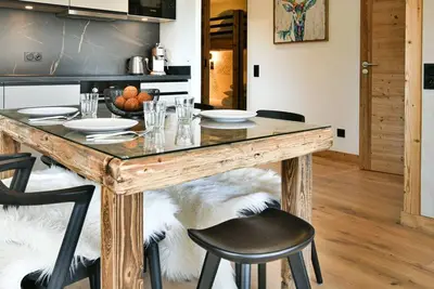 Image de Apt cocoon pour familles, vue montagne, parking, wifi