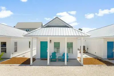 Image de Cape Cottage - Redfish - Pet Friendly, Pool, Dedicated Beach and Bay Access