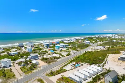 Image de Cape Cottages - 2 Cottages, Pet Friendly, Pool, Dedicated Beach and Bay Access