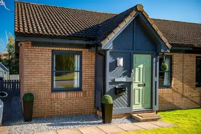 Image de Cosy two bed pet friendly holiday home with fire, concservatory and mountain views. Just a 10 minute
