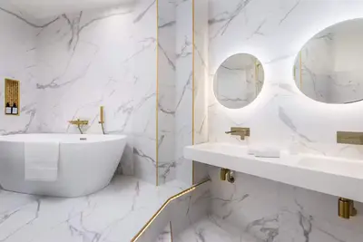 Image de Luxurious 2-Bedroom avenue Montaigne