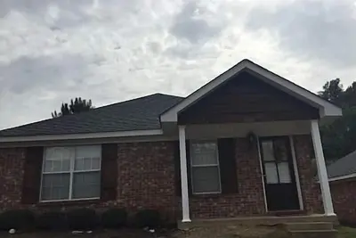 Image de Ole Miss - 1 mile to Campus-2 mile to Square
