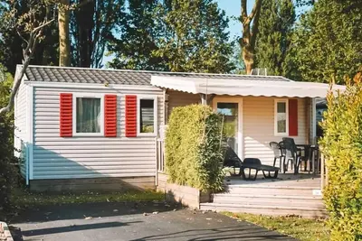 Image de Camping 3 étoiles - Piscine - ccbbbee