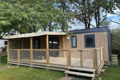 Image de Camping 4 étoiles - Piscine - ccbb0dd