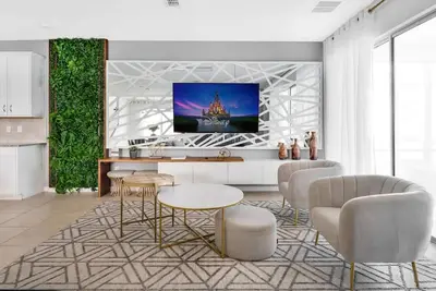 Image de Avatar Theme 7 Br Luxury Decor at Solara