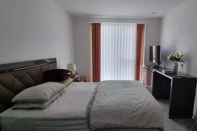 Your Private En-suit in a Luxury high Rise