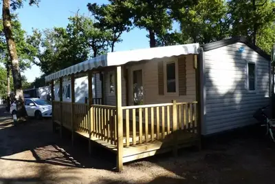 Image de Mobilhome Standard 22-28m² - 2 chambres - terrasse couverte + Tv* 6 personnes
