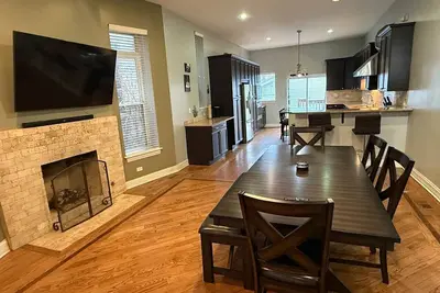 Image de Huge Limestone Sfh/McCormick