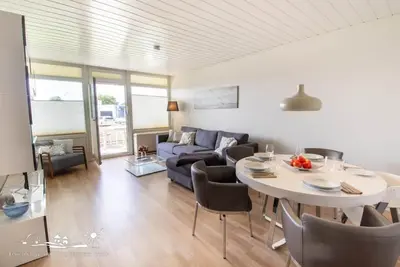 Image de 59 Holiday apartment \"SĂĽdstrandglĂĽck\" App. 68-004